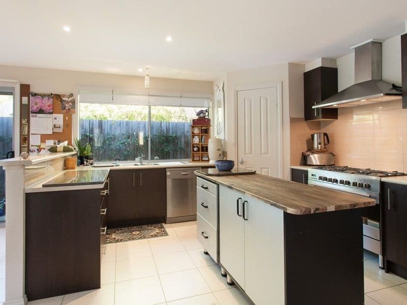 13 Josie Place, ROSEBUD VIC 3939, Rosebud - Thumbnail 2