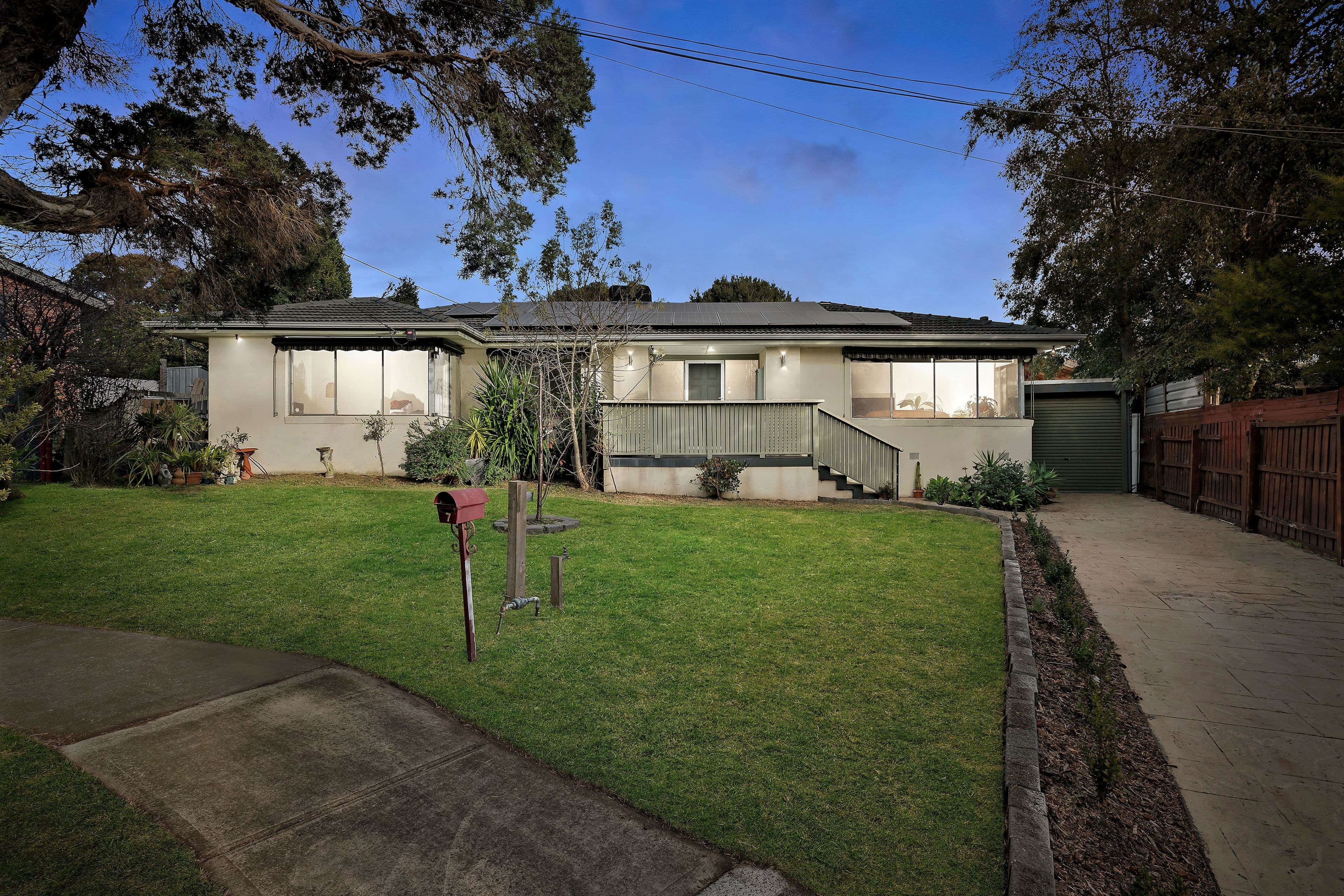 7 Camden Court, Frankston VIC 3199, Frankston - Image 1
