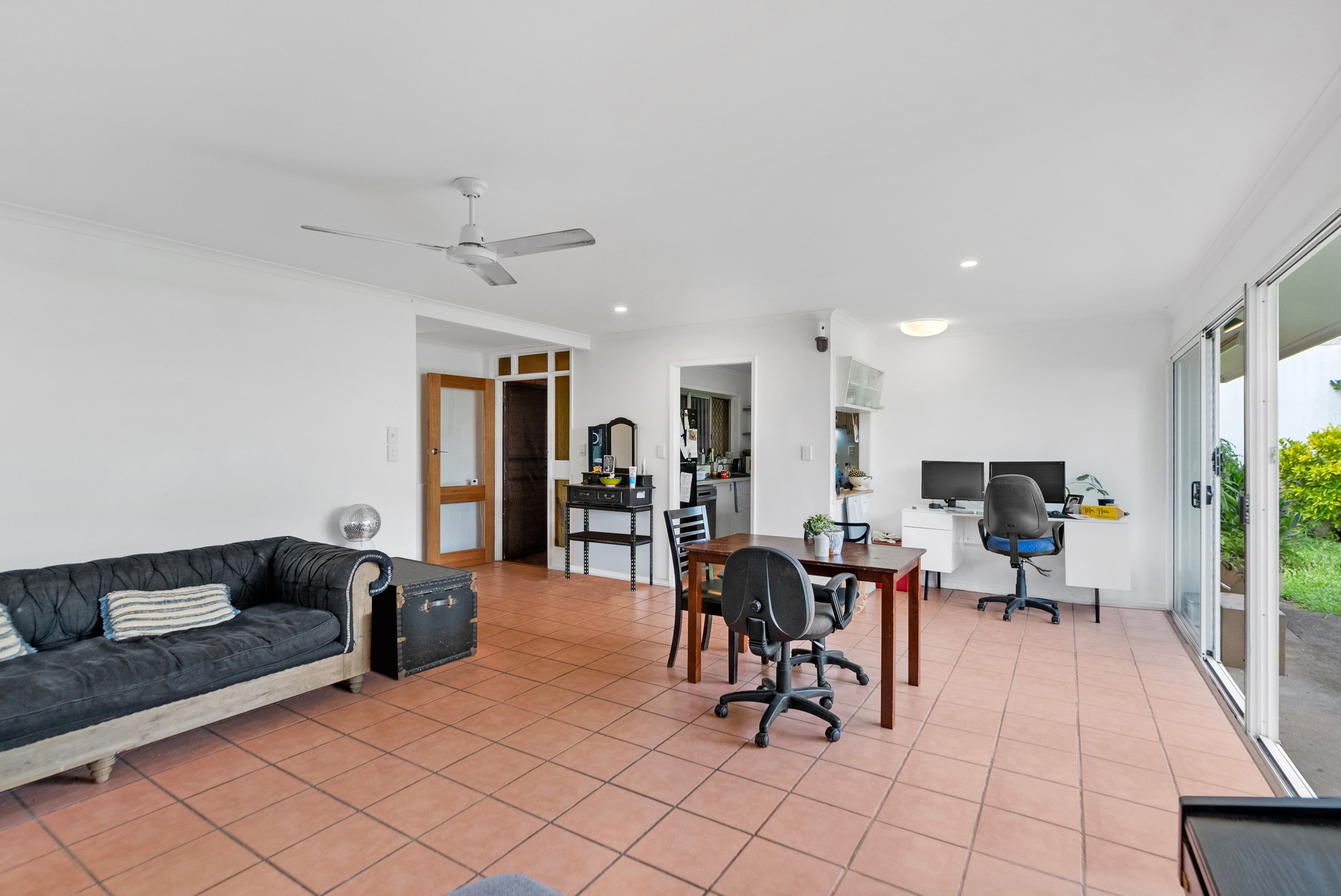 15 Macdonnell Street, Manunda QLD 4870, Manunda - Thumbnail 3