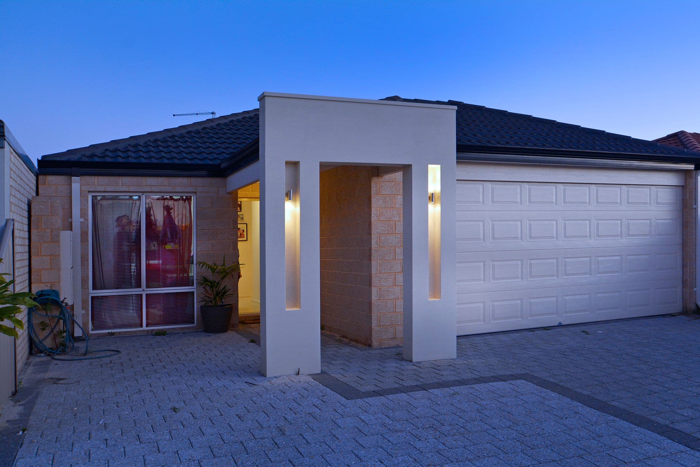 14 Brazilia Drive, Glen Waverley, Glen Waverley - Thumbnail 2