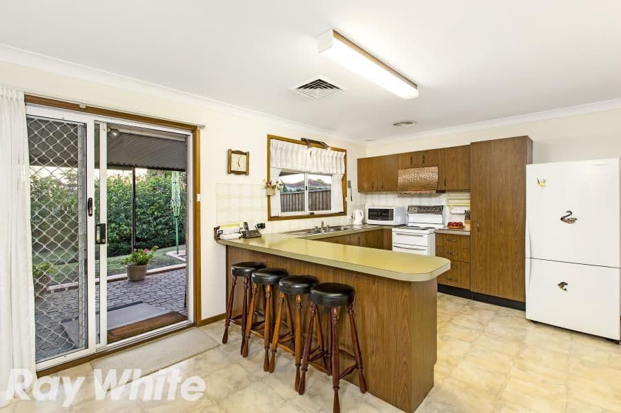 4 Tristania Court, BAULKHAM HILLS NSW 2153, Baulkham Hills - Thumbnail 4