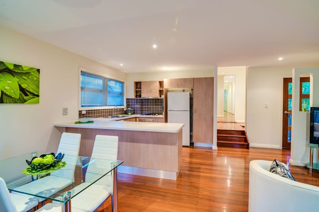 60 Sebring Street, Holland Park West QLD 4121, Holland Park West - Thumbnail 4