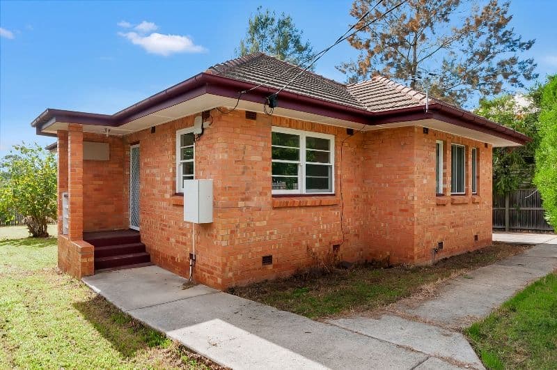 8 Toongarra Road, LEICHHARDT QLD 4305, Leichhardt - Image 1