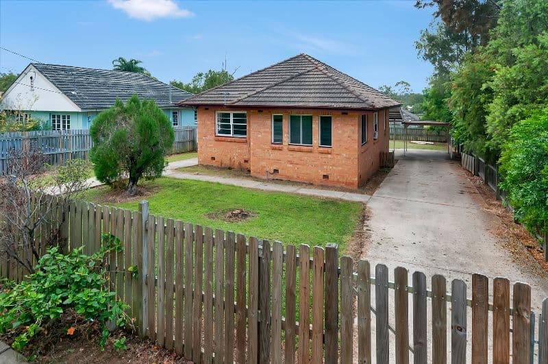 8 Toongarra Road, LEICHHARDT QLD 4305, Leichhardt - Thumbnail 2
