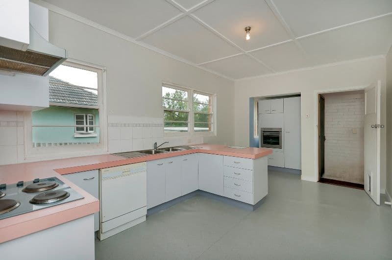 8 Toongarra Road, LEICHHARDT QLD 4305, Leichhardt - Thumbnail 4