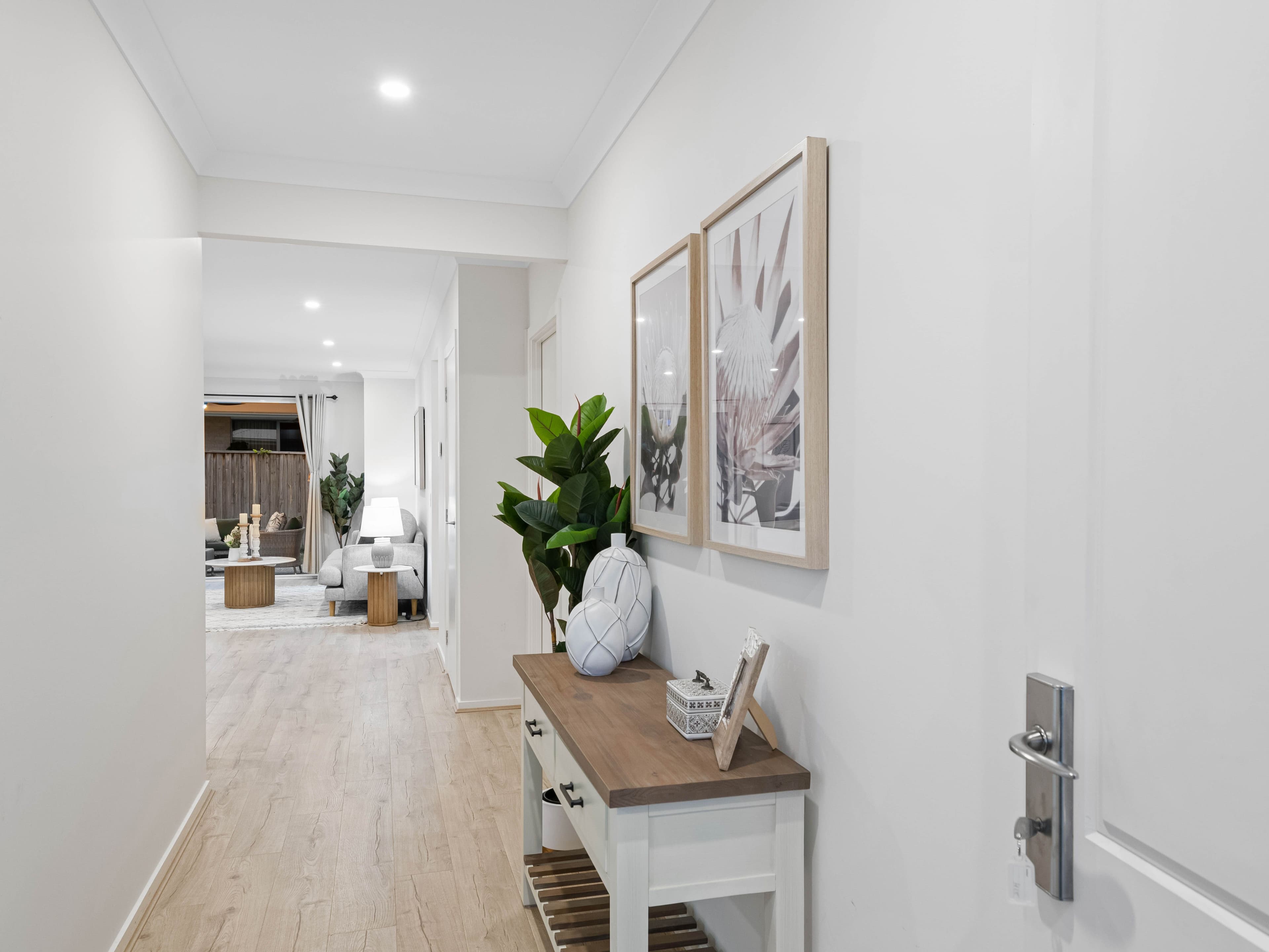 27 Hall Street, Pallara QLD 4110, Pallara - Thumbnail 2