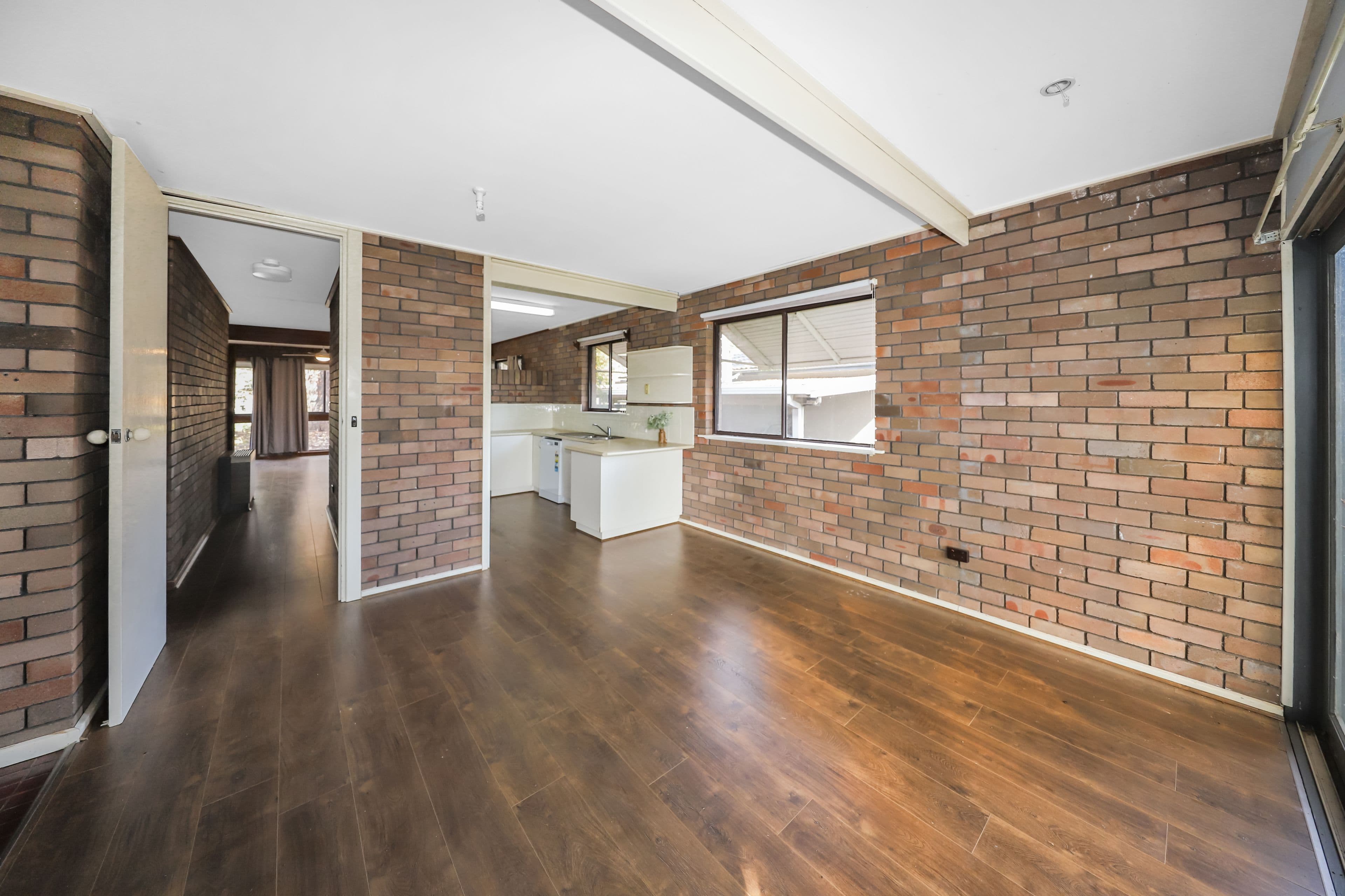 27 Quandong Avenue, Tumut NSW 2720, Tumut - Thumbnail 5