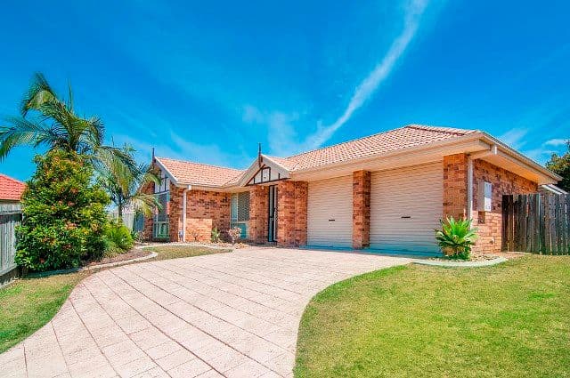 4 Silvergum Place, CALAMVALE QLD 4116, Calamvale - Image 1