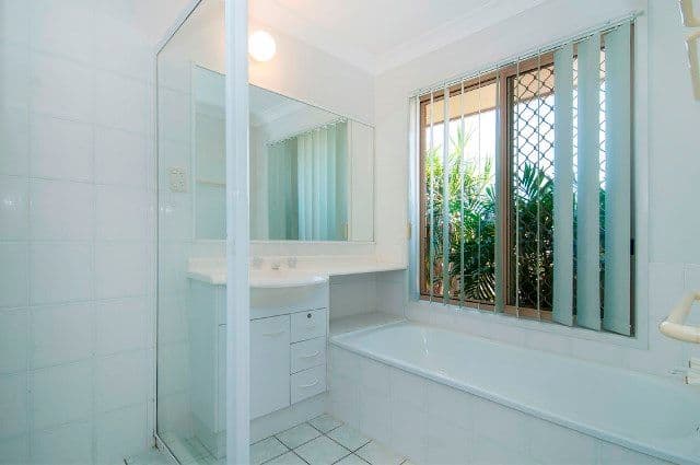 4 Silvergum Place, CALAMVALE QLD 4116, Calamvale - Thumbnail 8
