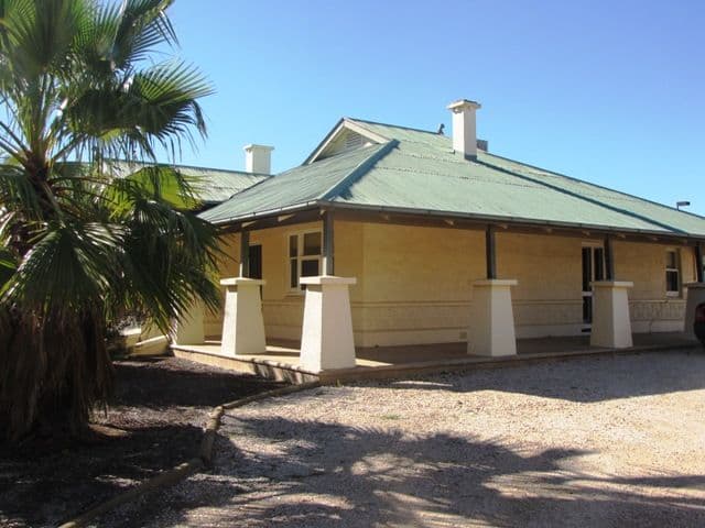 14 Mountain Crescent, MONTROSE, Montrose - Thumbnail 2