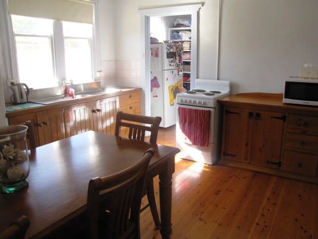 14 Mountain Crescent, MONTROSE, Montrose - Thumbnail 8