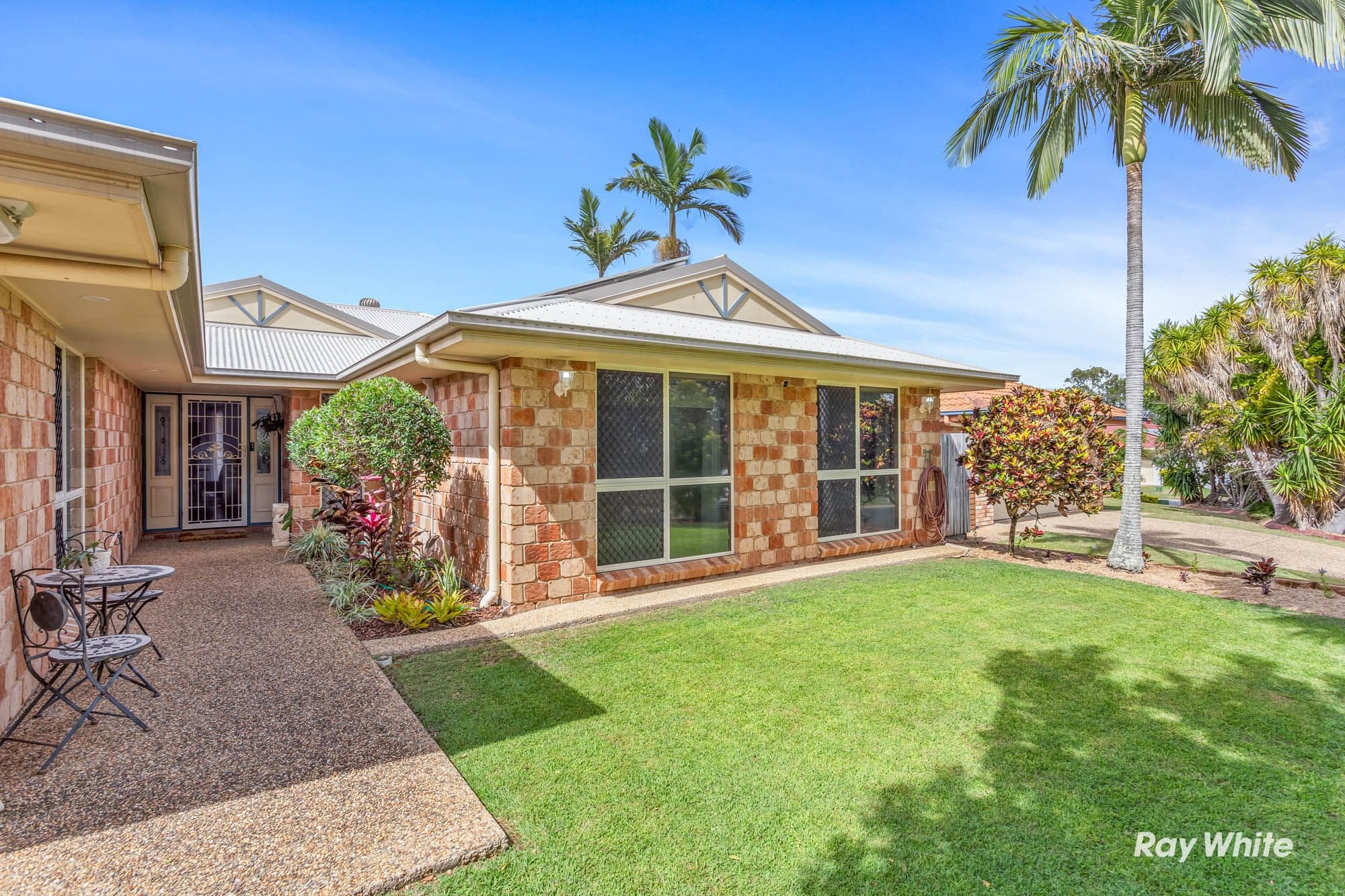 16 Brookside Avenue, Norman Gardens QLD 4701, Norman Gardens - Thumbnail 2