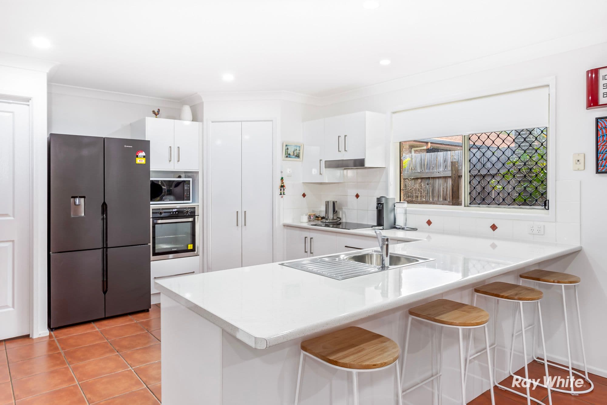 16 Brookside Avenue, Norman Gardens QLD 4701, Norman Gardens - Thumbnail 6
