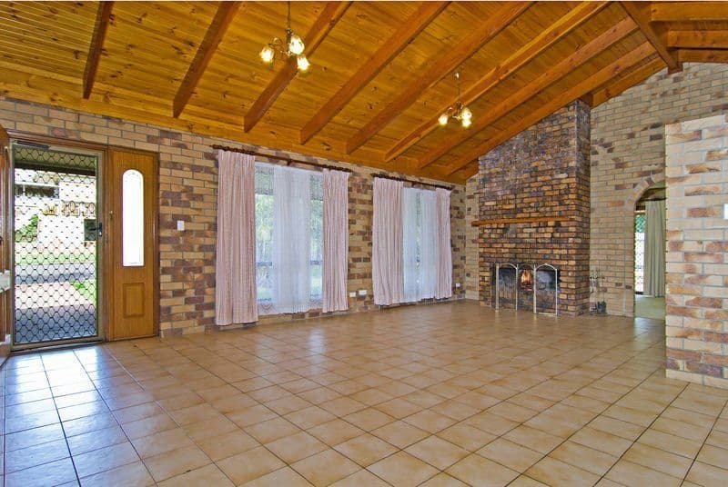 99 Lade Street, GAYTHORNE QLD 4051, Gaythorne - Thumbnail 2