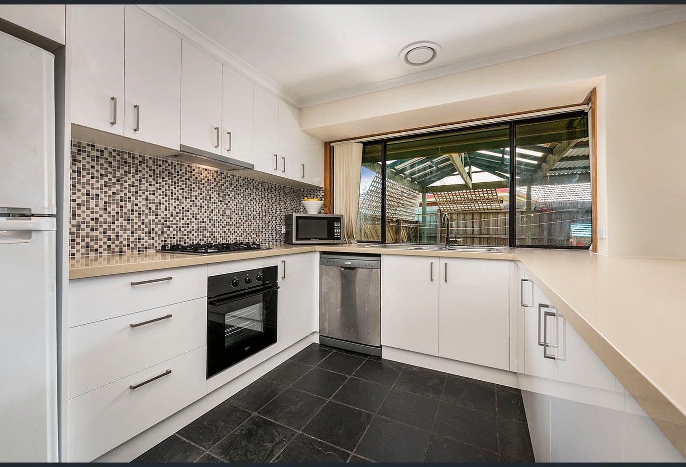 47 Cassowary Avenue, Werribee VIC 3030, Werribee - Thumbnail 5