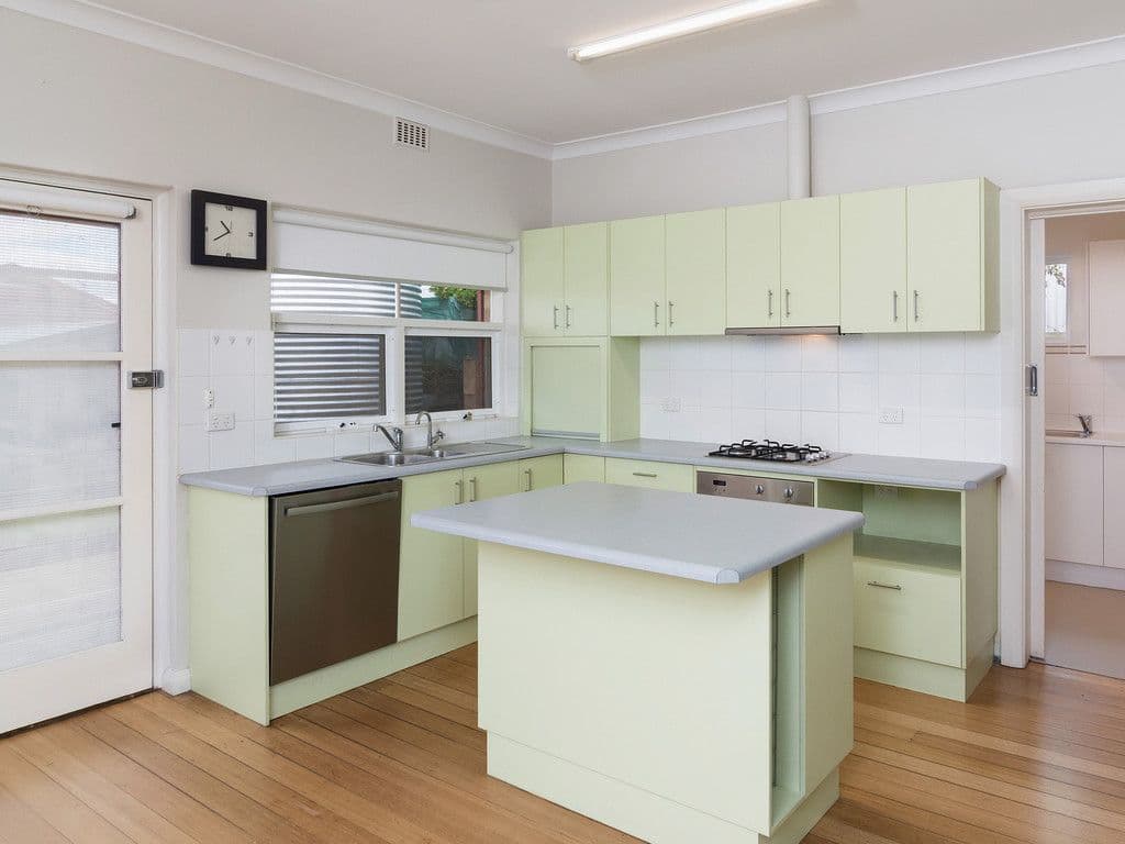12 Jarvis Avenue, Murray Bridge SA 5253, Murray Bridge - Thumbnail 3