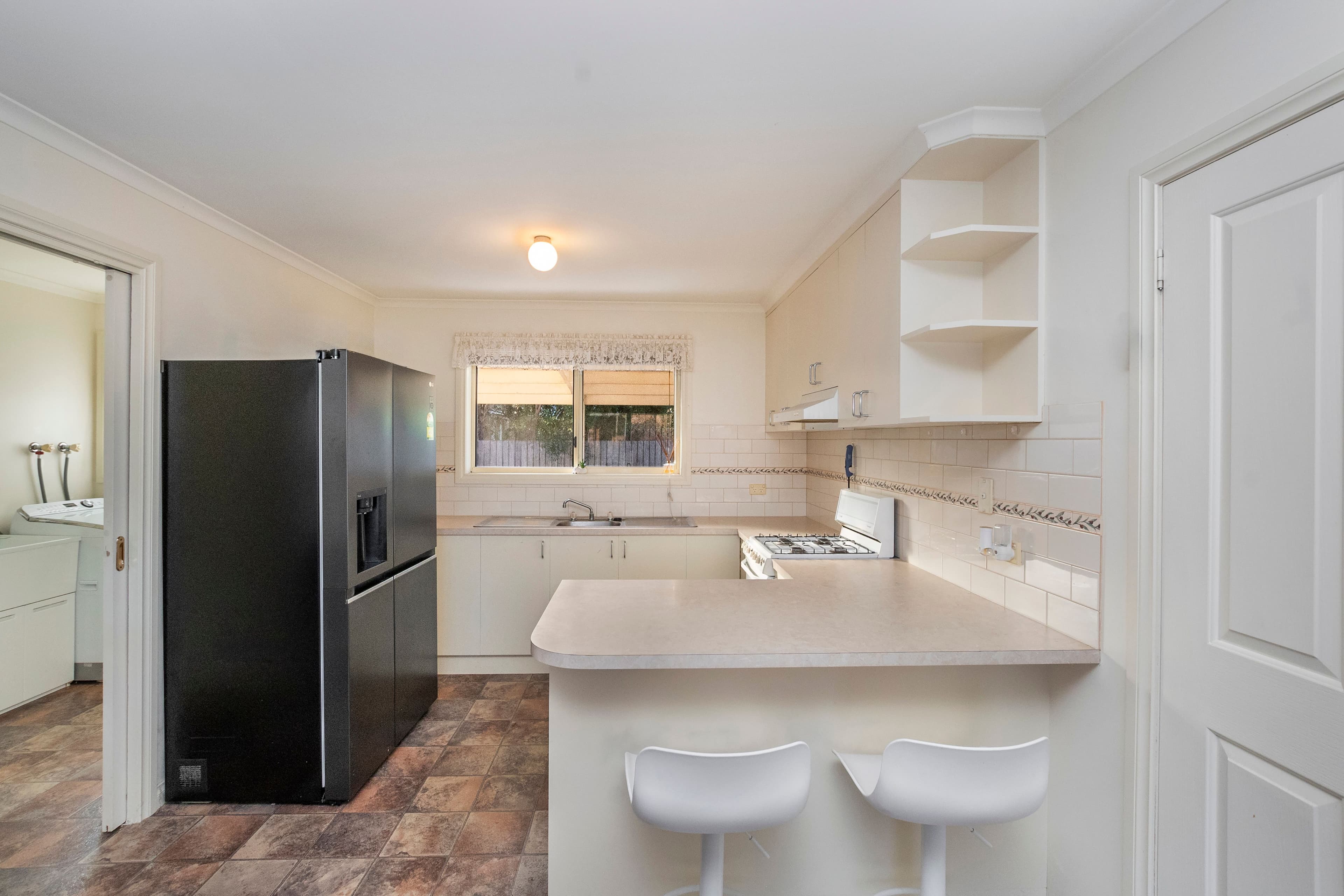 4 Vickers Drive, Warrnambool VIC 3280, Warrnambool - Thumbnail 2
