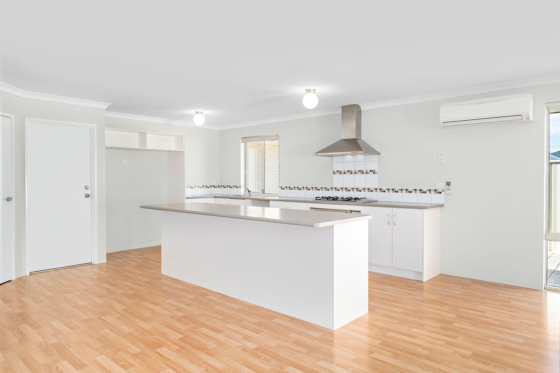 26 MOORINGS Loop, Sunset Beach WA 6530, Sunset Beach - Thumbnail 4