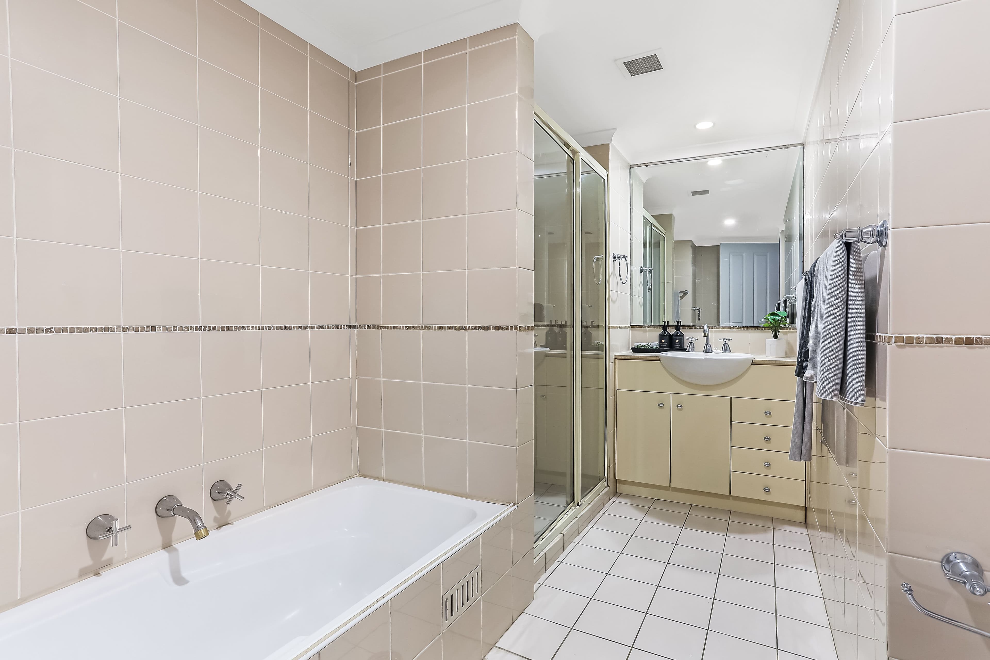 39-43 Waverley Street, Bondi Junction NSW 2022, Bondi Junction - Thumbnail 8
