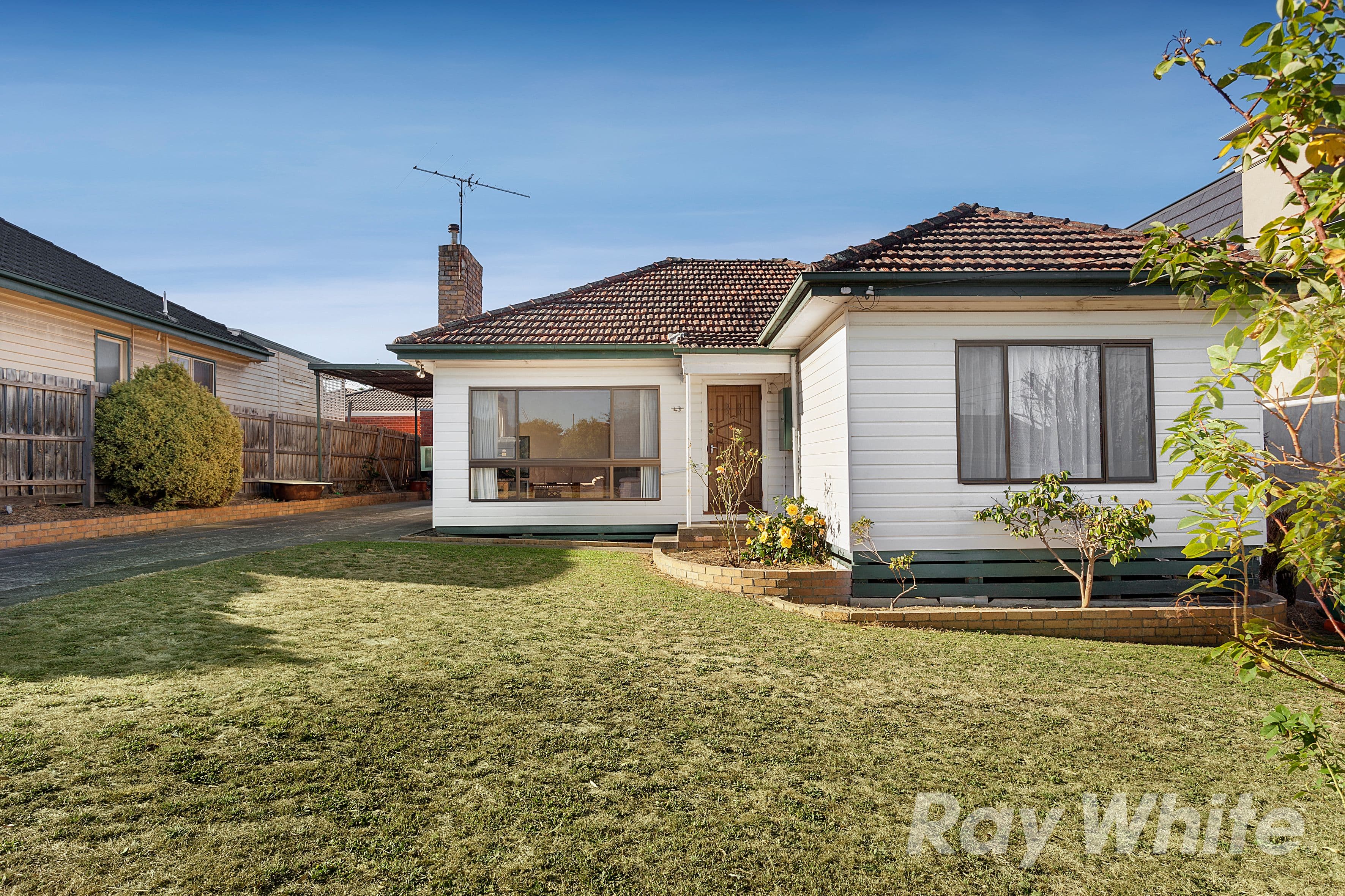 43 Douglas Street, Ashwood VIC 3147, Ashwood - Thumbnail 2