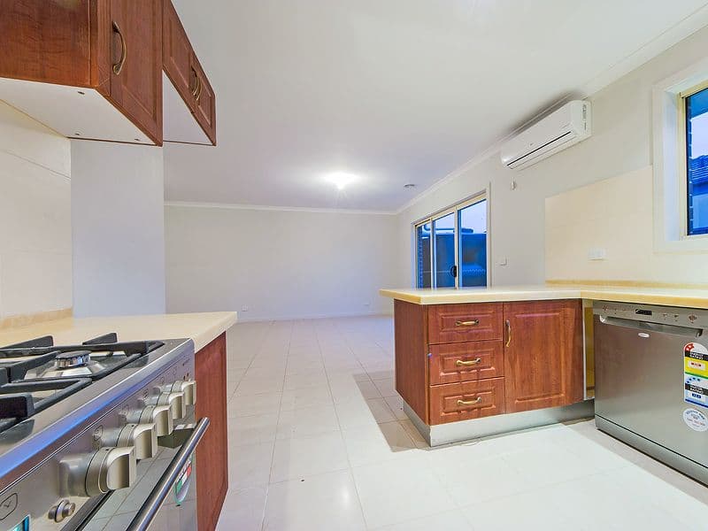 166 Virgillia Drive, HOPPERS CROSSING VIC 3029, Hoppers Crossing - Thumbnail 6