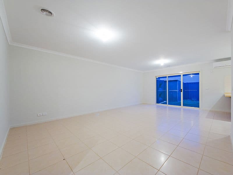 166 Virgillia Drive, HOPPERS CROSSING VIC 3029, Hoppers Crossing - Thumbnail 8
