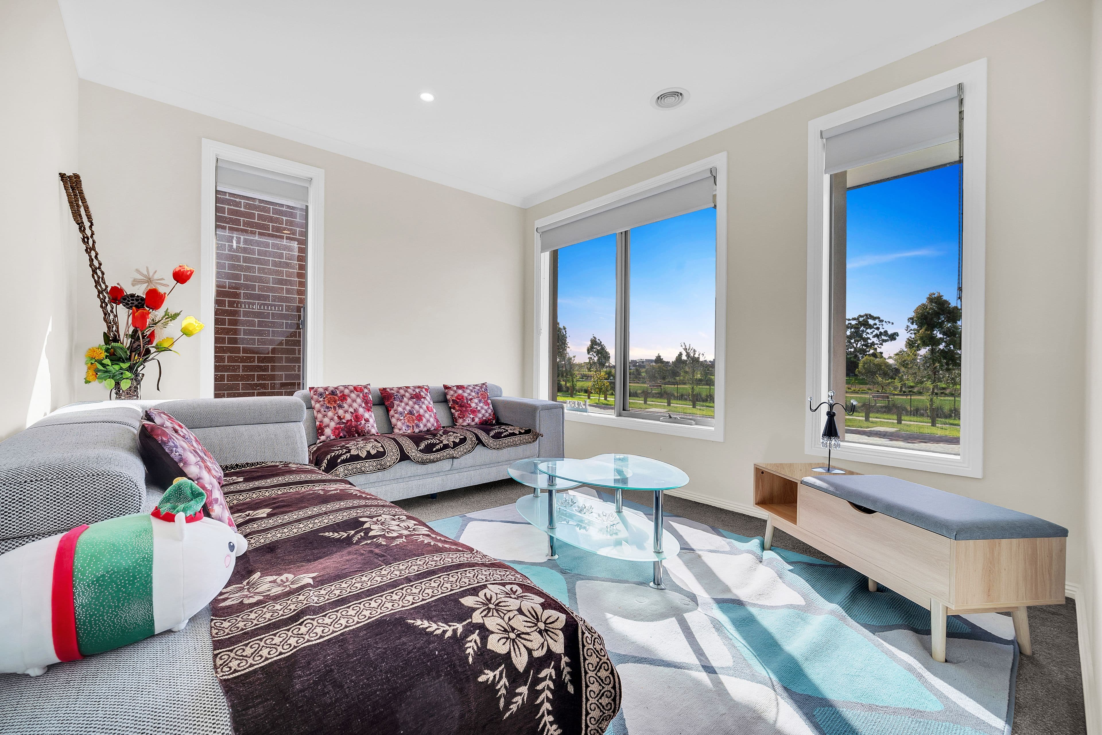 22 Corroboree Street, Clyde North VIC 3978, Clyde North - Thumbnail 2