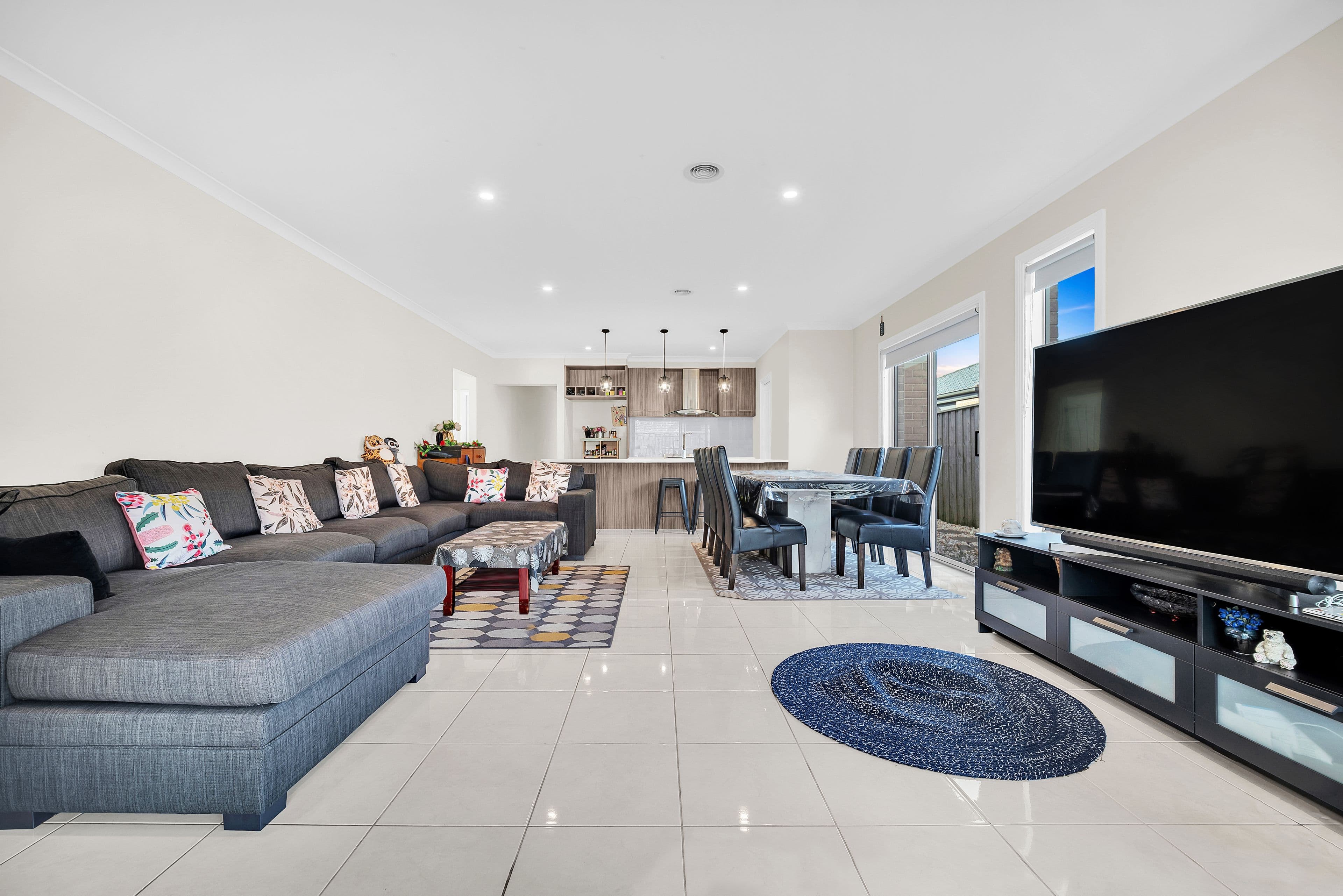 22 Corroboree Street, Clyde North VIC 3978, Clyde North - Thumbnail 6