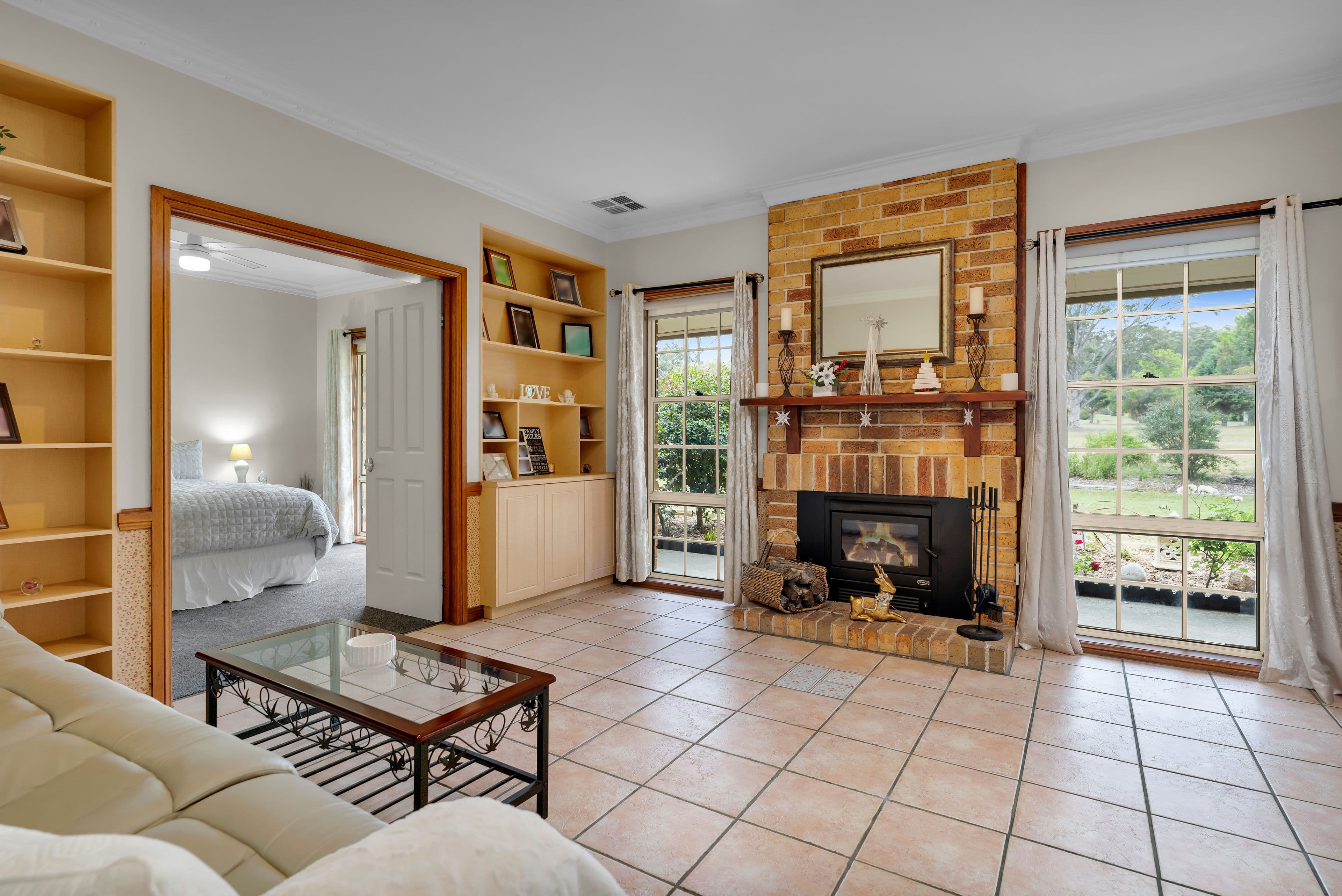 11 Coates Road, Hill Top NSW 2575, Hill Top - Thumbnail 4