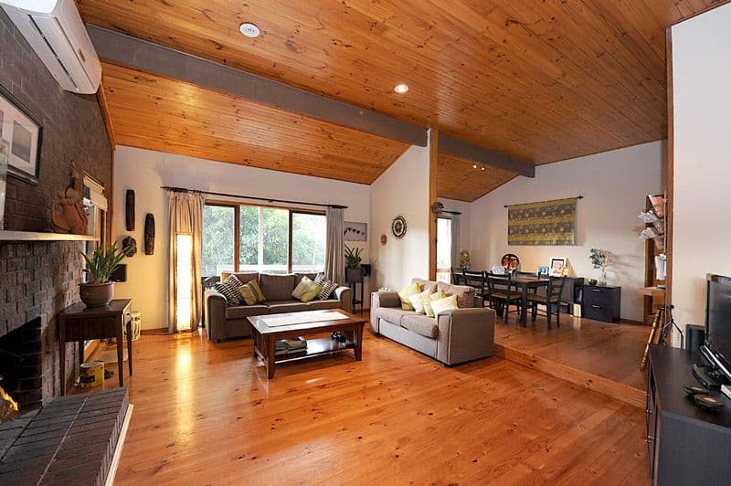 26 Roberts Street, FERNTREE GULLY VIC 3156, Ferntree Gully - Image 1