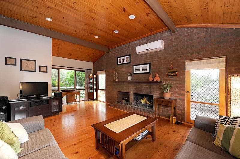 26 Roberts Street, FERNTREE GULLY VIC 3156, Ferntree Gully - Thumbnail 2