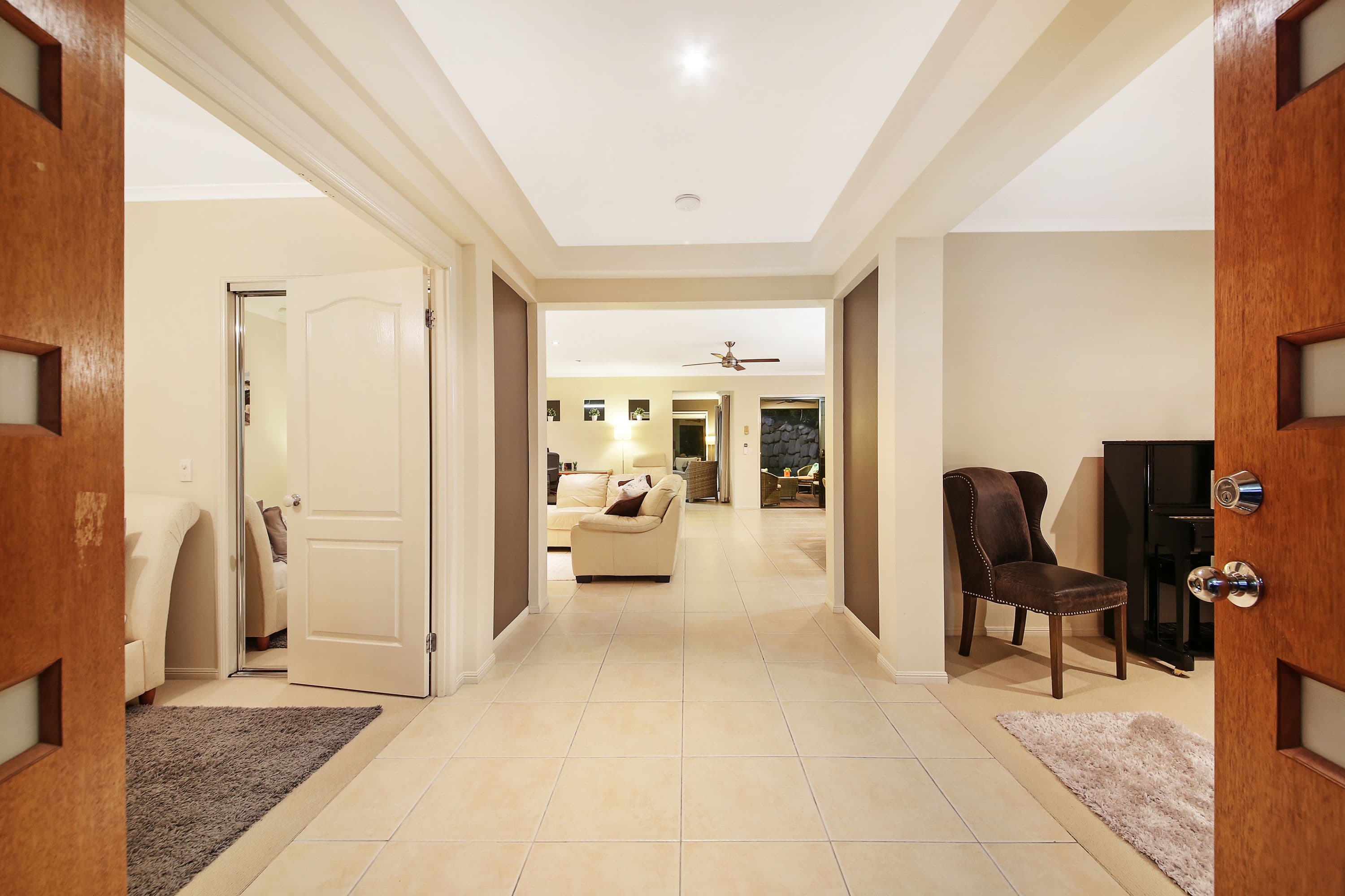 26 Boogaerdt Rise, Bonogin QLD 4213, Bonogin - Thumbnail 4