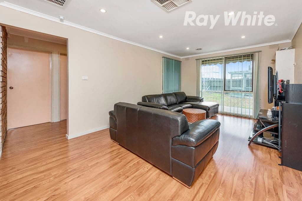 7 Parton Place, Craigieburn VIC 3064, Craigieburn - Thumbnail 5