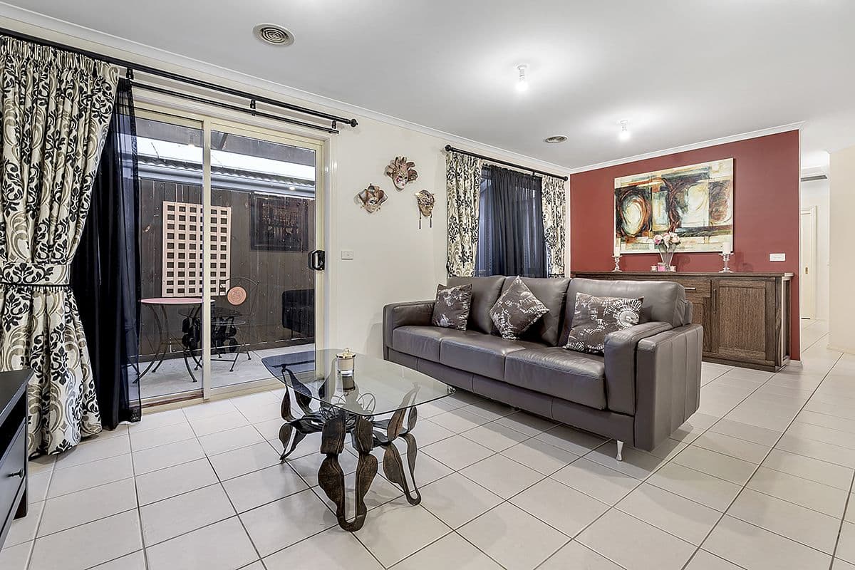8 Orlando Drive, Roxburgh Park VIC 3064, Roxburgh Park - Thumbnail 4