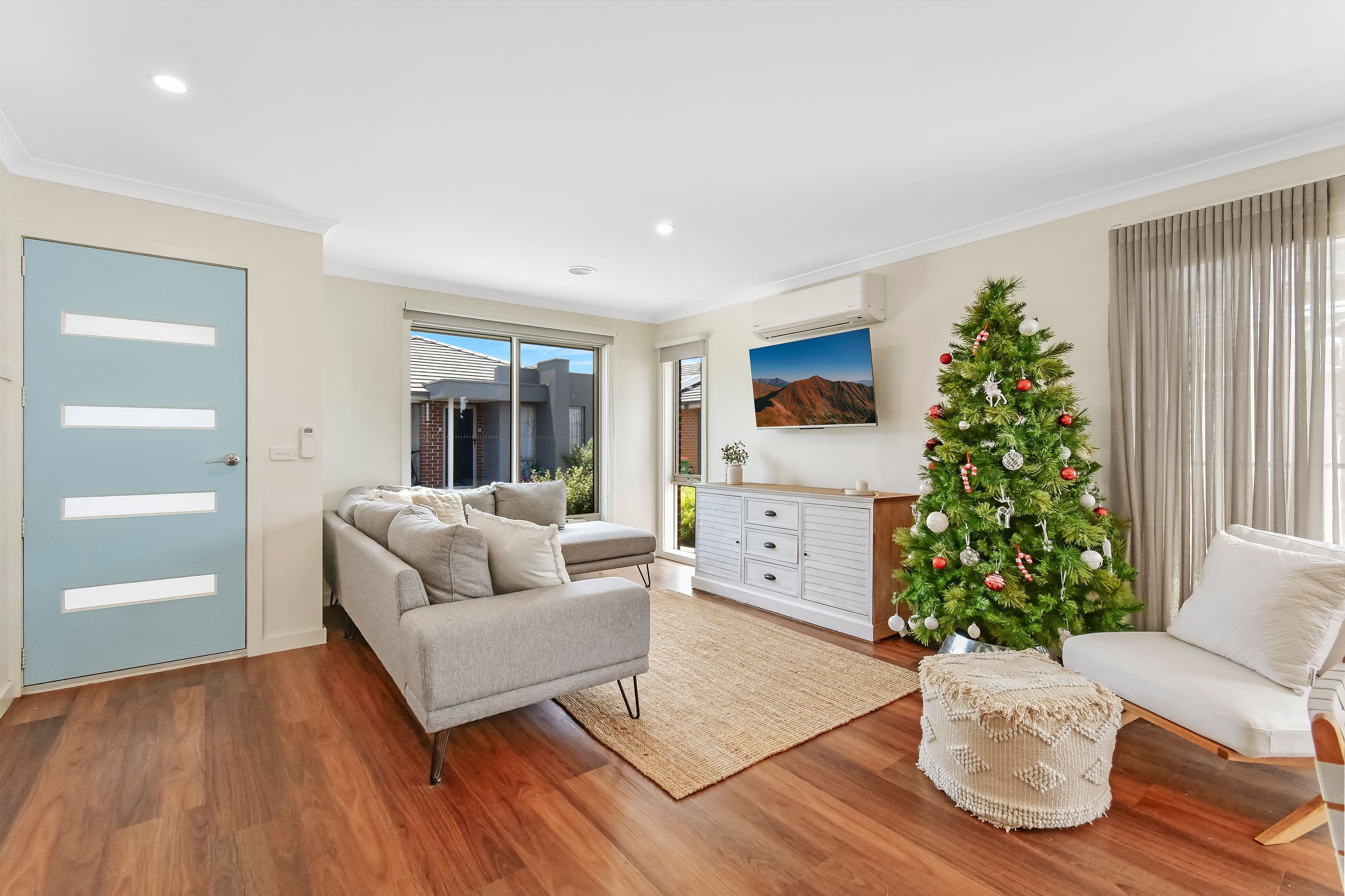 12 Woodlet Place, Pakenham VIC 3810, Pakenham - Thumbnail 2