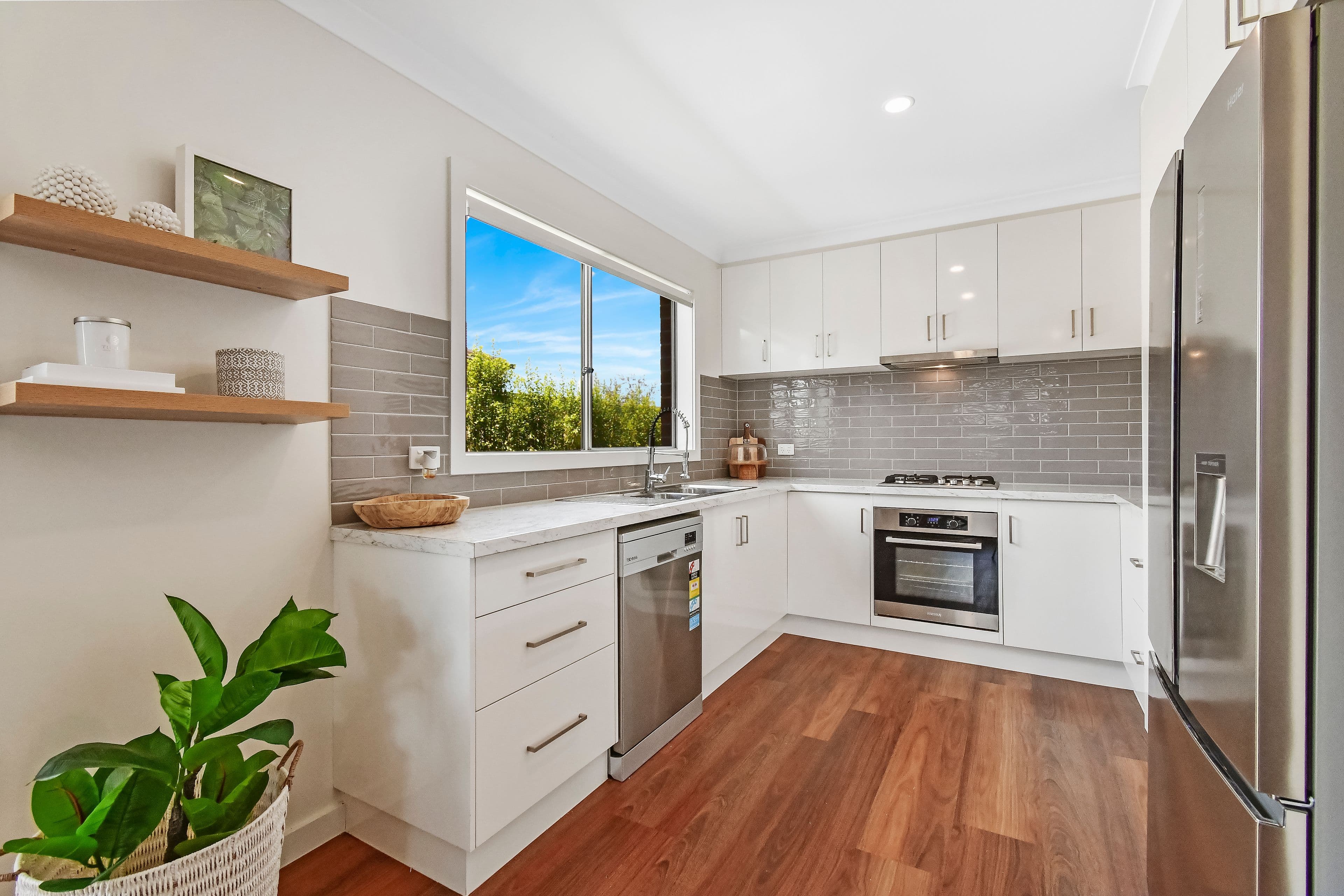 12 Woodlet Place, Pakenham VIC 3810, Pakenham - Thumbnail 3