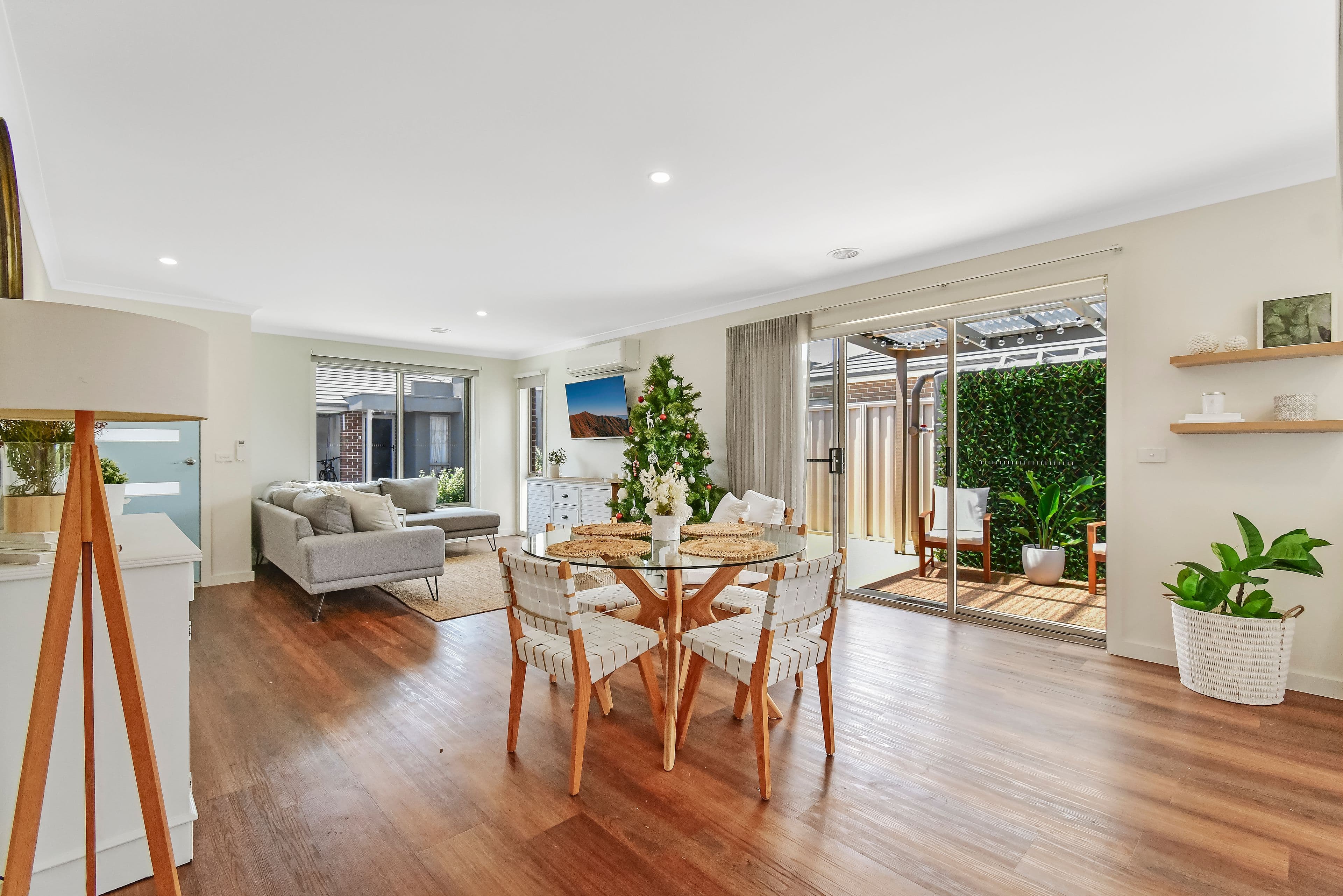 12 Woodlet Place, Pakenham VIC 3810, Pakenham - Thumbnail 6