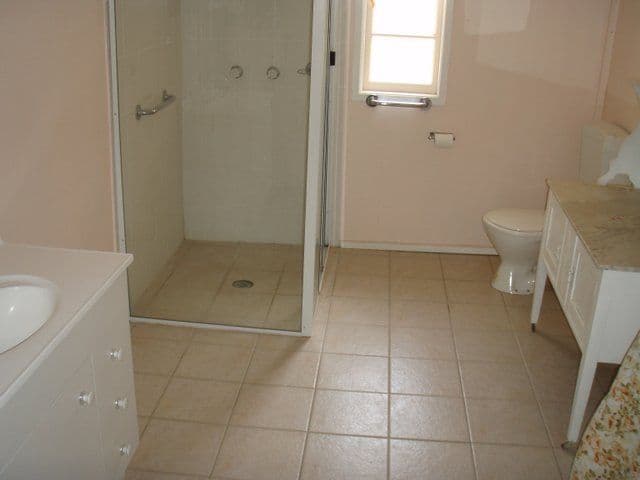 43 Edward Street, CHARLEVILLE QLD 4470, Charleville - Thumbnail 2