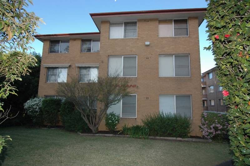 10 Albert Street, HORNSBY NSW 2077, Hornsby - Thumbnail 2