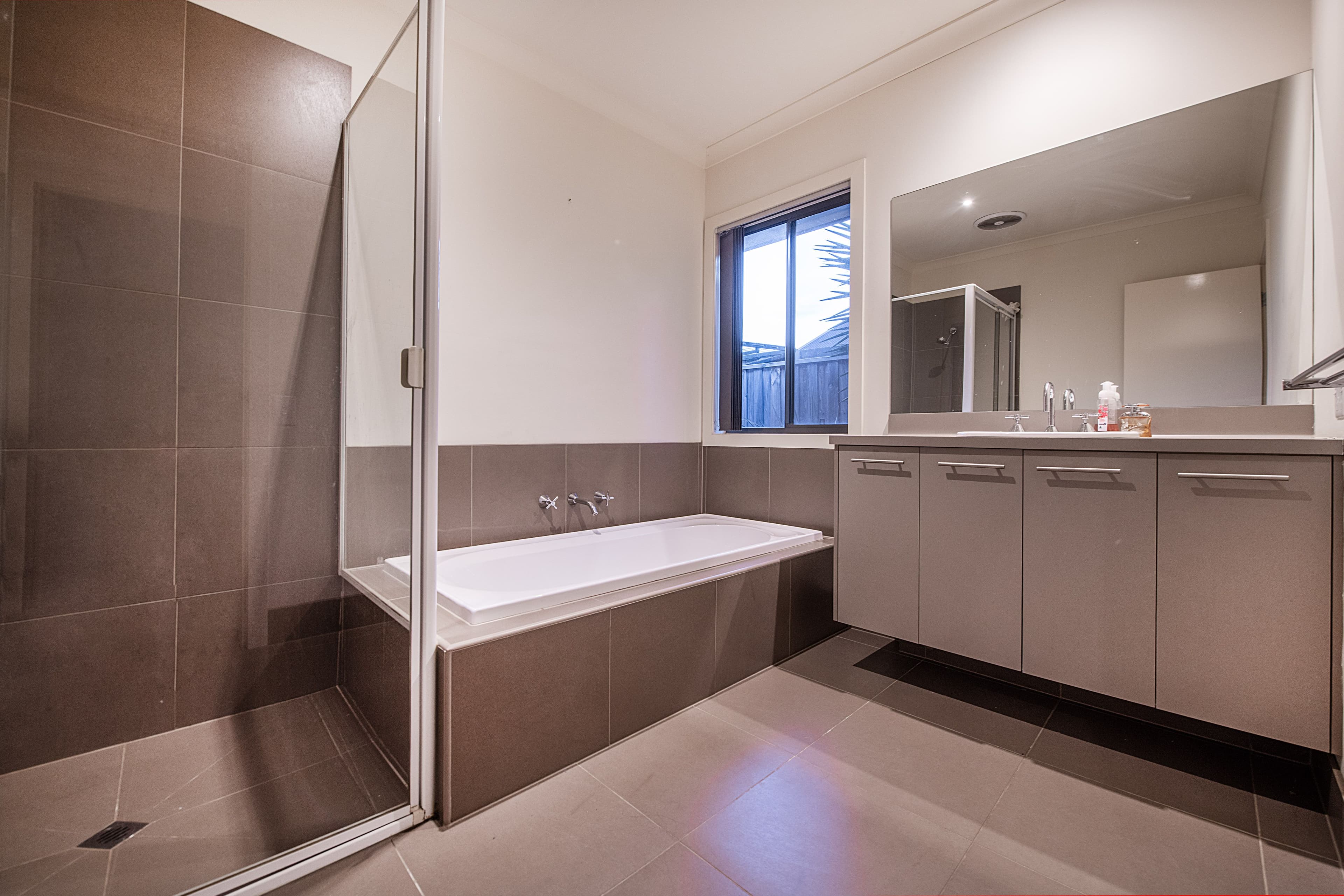 2 Florio Close, Berwick VIC 3806, Berwick - Thumbnail 8