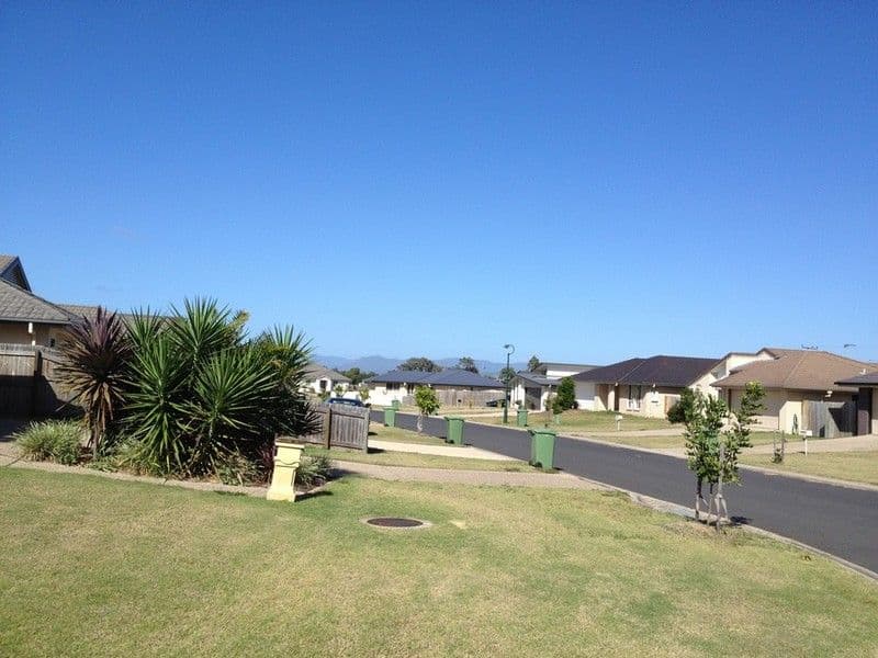 10 Wentworth Court, LAIDLEY NORTH QLD 4341, Laidley North - Thumbnail 2
