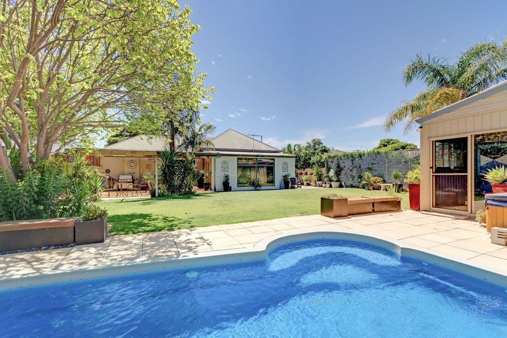 16 Mitchell Street, GLENGOWRIE SA 5044, Glengowrie - Thumbnail 2