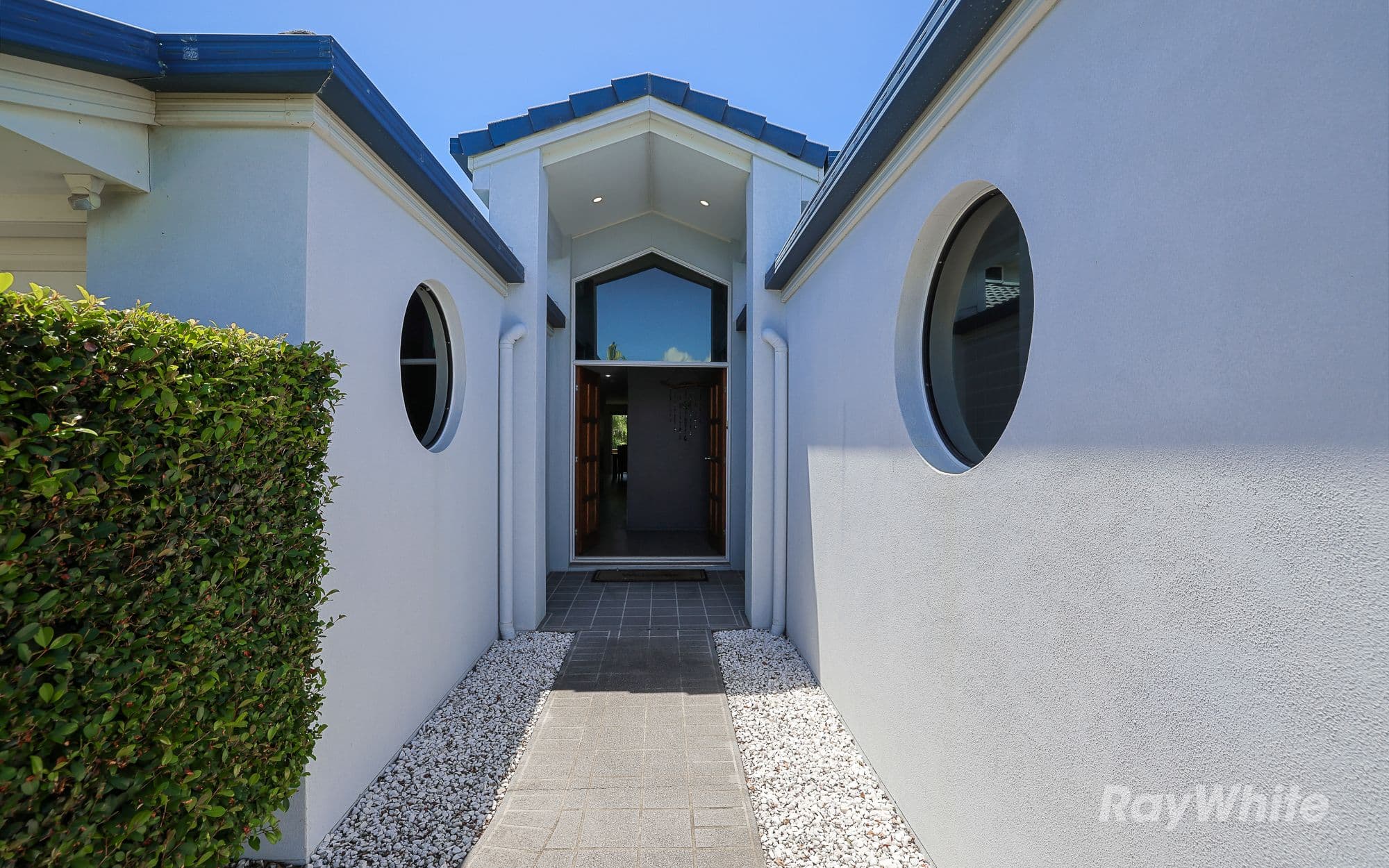 8 Robert John Circuit, Coral Cove QLD 4670, Coral Cove - Thumbnail 4