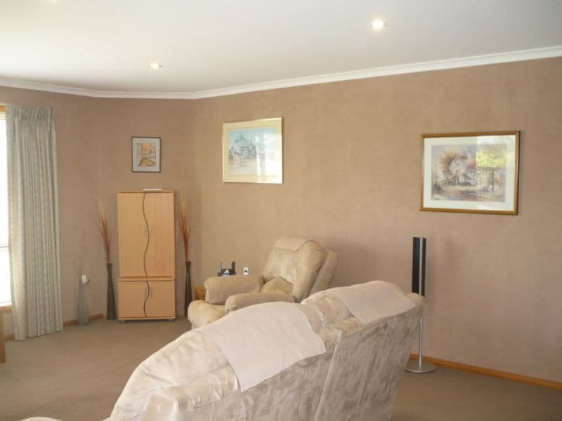 71 Freshwater Point Road, LEGANA TAS 7277, Legana - Thumbnail 3