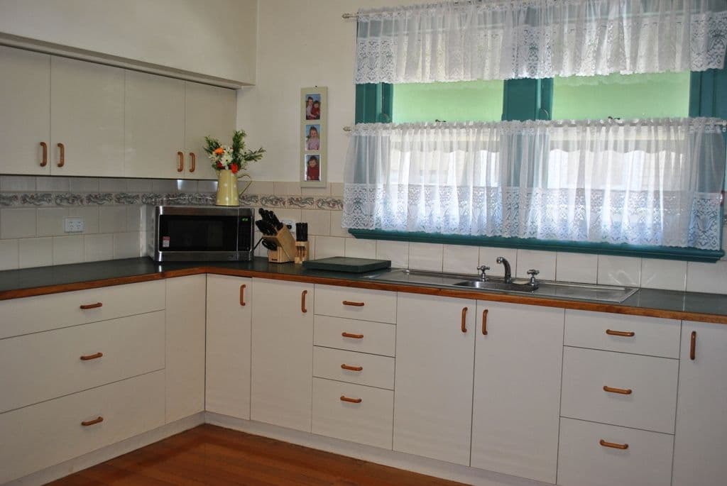 29 Hopetoun Street, Rochester VIC 3561, Rochester - Thumbnail 4