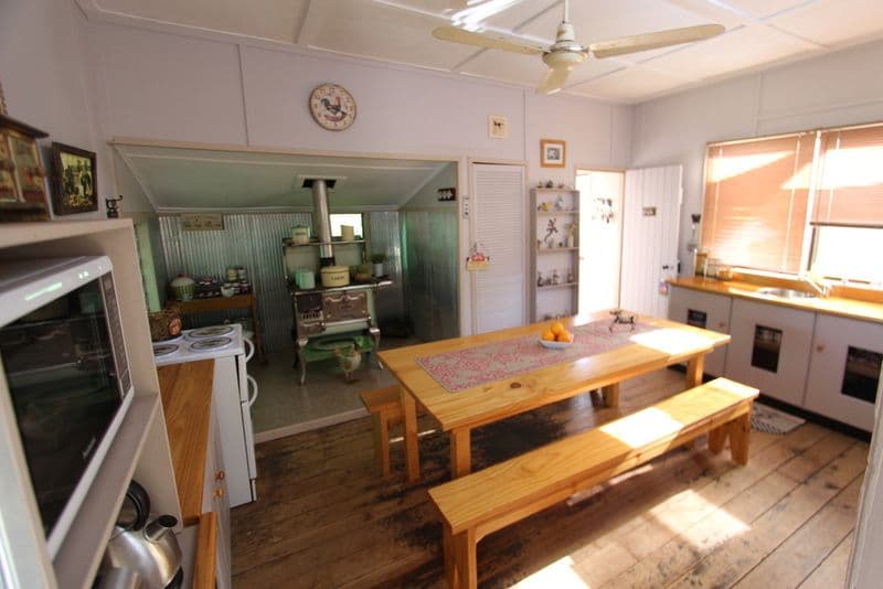 103 to 105 Nelson Street, AUGATHELLA QLD 4477, Augathella - Thumbnail 2