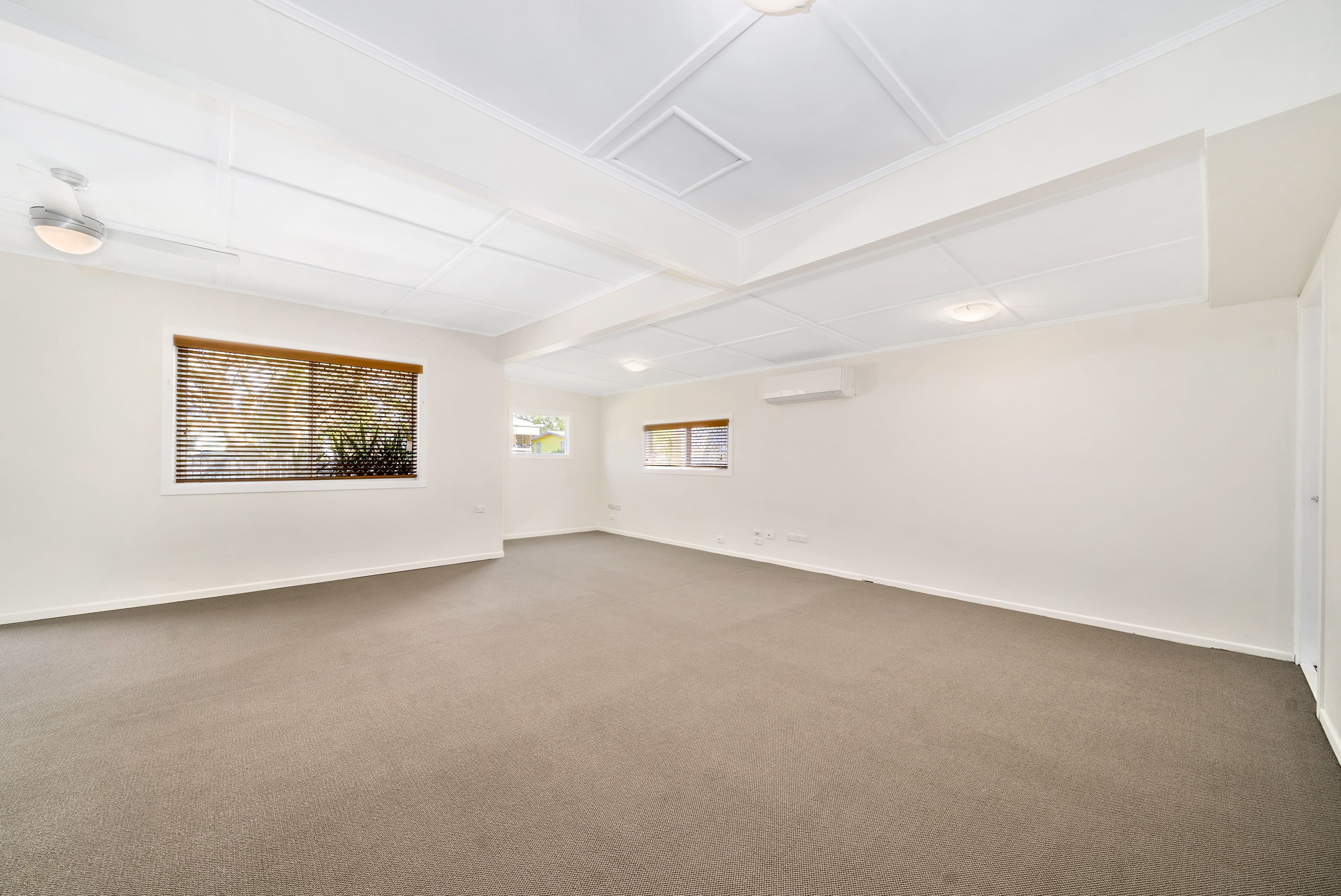 32 Centaur Street, Redcliffe QLD 4020, Redcliffe - Thumbnail 6