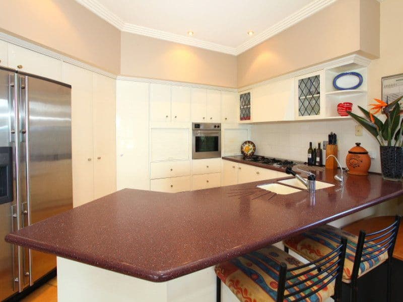 82 Port Jackson Boulevard, CLEAR ISLAND WATERS QLD 4226, Clear Island Waters - Thumbnail 8
