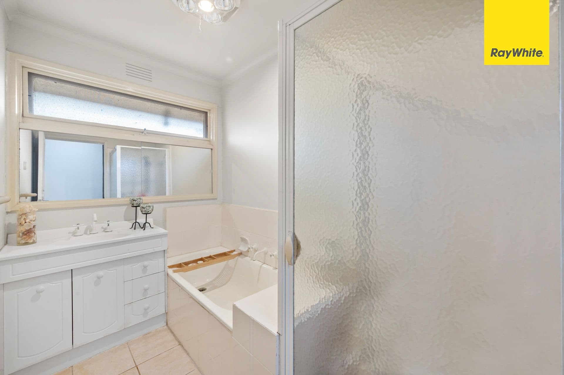 19 Lawson Road, Melton South VIC 3338, Melton South - Thumbnail 7