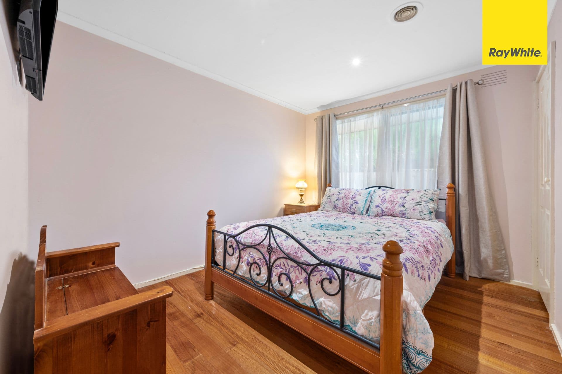 19 Lawson Road, Melton South VIC 3338, Melton South - Thumbnail 8